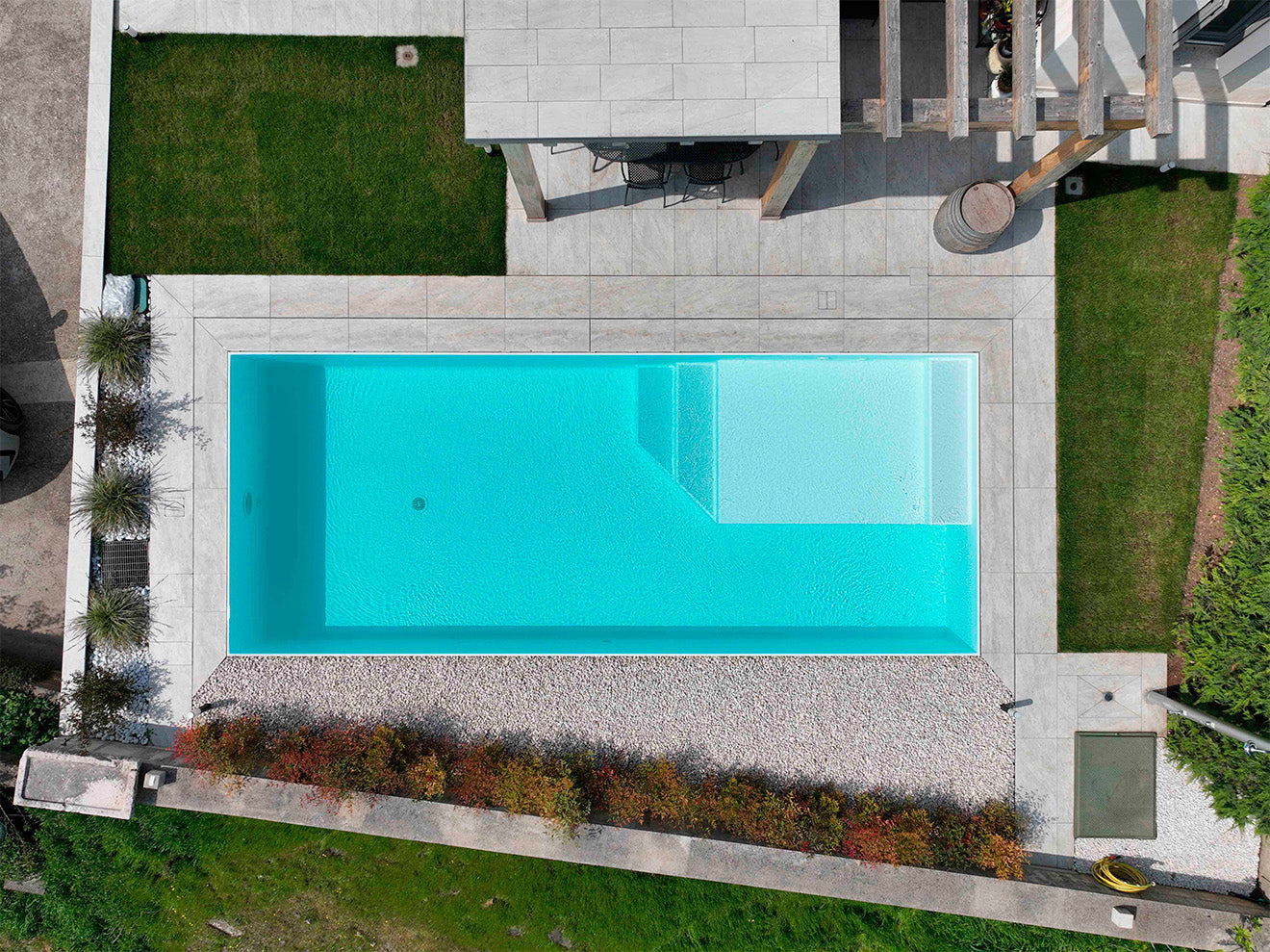 Piscina a sfioro su misura - Monteforte d'Alpone