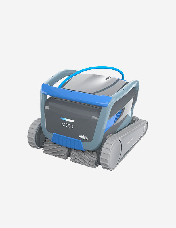 M700