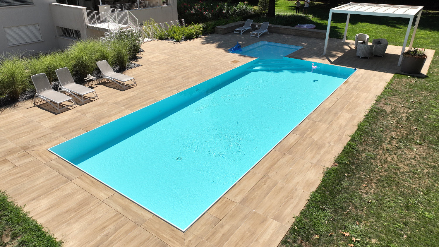 Piscina a sfioro Zavatti realizzata a Cittadella